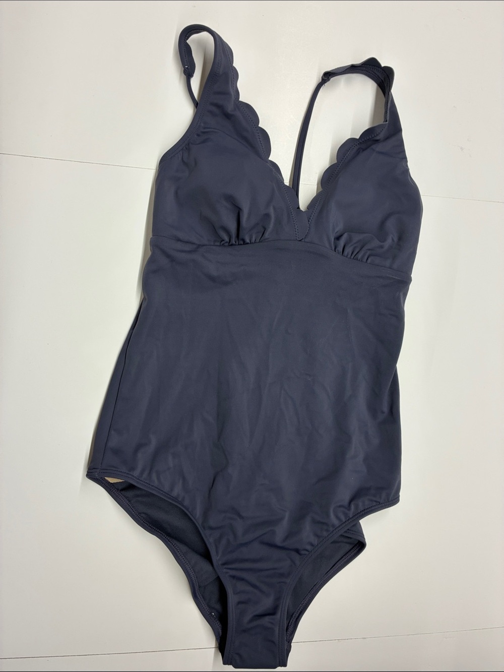 NEW Shade & Shore Navy Scallop Edge Women’s One-Piece Swimsuit Size Large